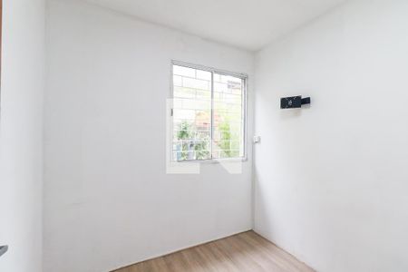 Quarto 2 de apartamento para alugar com 2 quartos, 44m² em Cidade Industrial de Curitiba, Curitiba