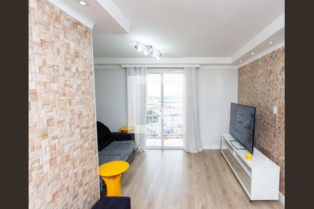 Sala de apartamento para alugar com 3 quartos, 69m² em Taboão, Diadema