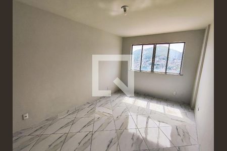 Sala de apartamento à venda com 2 quartos, 60m² em Quintino Bocaiuva, Rio de Janeiro