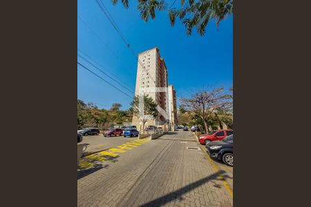 Apartamento para alugar com 70m², 2 quartos e 1 vaga Apartamento para alugar com 70m², 2 quartos e 1 vagaFachada