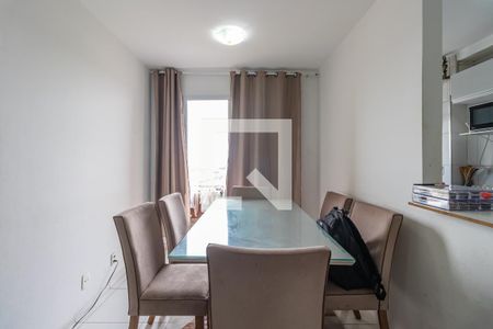 Sala de apartamento para alugar com 2 quartos, 70m² em Jardim Maria Helena, Barueri