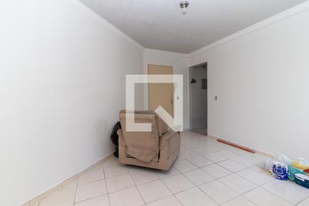 Sala de apartamento para alugar com 2 quartos, 49m² em Conjunto Residencial José Bonifácio, São Paulo