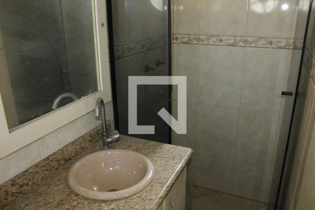 Banheiro de casa à venda com 3 quartos, 248m² em Olímpico, São Caetano do Sul