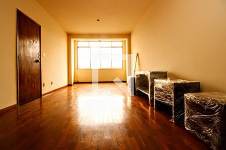 Sala  de apartamento à venda com 3 quartos, 100m² em São Pedro, Belo Horizonte