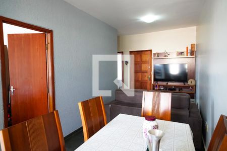 Sala de apartamento à venda com 3 quartos, 63m² em Jardim Guanabara, Belo Horizonte