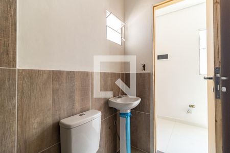 Banheiro  de casa para alugar com 1 quarto, 18m² em Jardim Previdencia, São Paulo