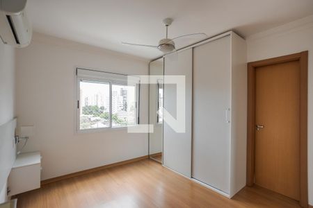 Suíte de apartamento à venda com 3 quartos, 95m² em Passo D’areia, Porto Alegre