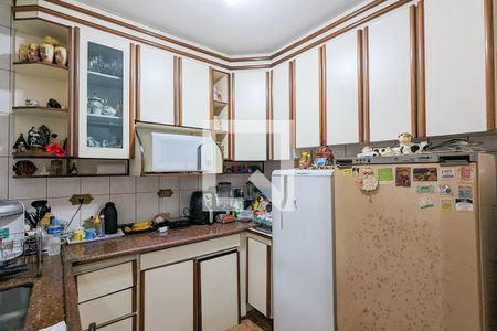 Casa para alugar com 205m², 3 quartos e 2 vagas Casa para alugar com 205m², 3 quartos e 2 vagasCozinha