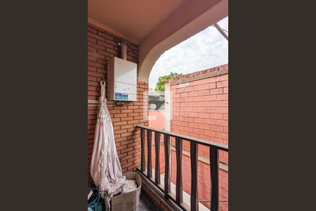 Casa para alugar com 205m², 3 quartos e 2 vagas Casa para alugar com 205m², 3 quartos e 2 vagasVaranda