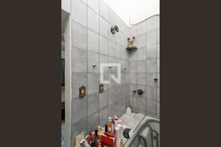 Casa para alugar com 205m², 3 quartos e 2 vagas Casa para alugar com 205m², 3 quartos e 2 vagasBanheiro da suíte 2