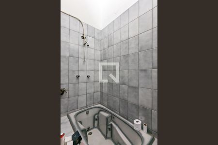 Casa para alugar com 205m², 3 quartos e 2 vagas Casa para alugar com 205m², 3 quartos e 2 vagasBanheiro da suíte 2