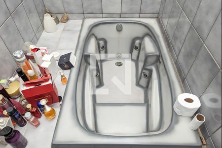 Casa para alugar com 205m², 3 quartos e 2 vagas Casa para alugar com 205m², 3 quartos e 2 vagasBanheiro da suíte 2