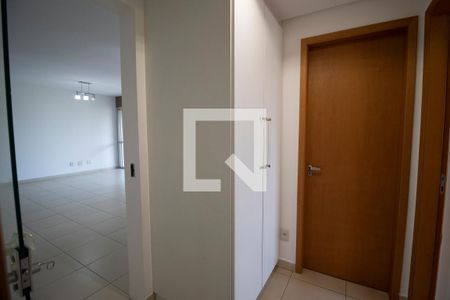 Banheiro de apartamento para alugar com 3 quartos, 108m² em Nova Suiça, Goiânia