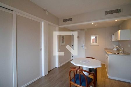 Sala de kitnet/studio para alugar com 1 quarto, 33m² em Jardim Paulista, São Paulo