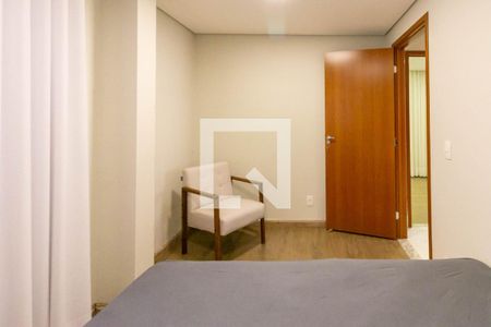Quarto 1 de apartamento para alugar com 2 quartos, 100m² em São Lucas, Belo Horizonte