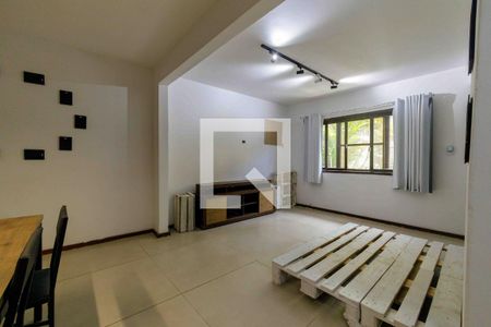 Casa de condomínio à venda com 150m², 2 quartos e 1 vagaSala