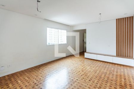 Sala de apartamento à venda com 2 quartos, 72m² em Moema, São Paulo