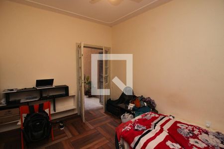 Quarto 1 de apartamento à venda com 2 quartos, 67m² em Farroupilha, Porto Alegre