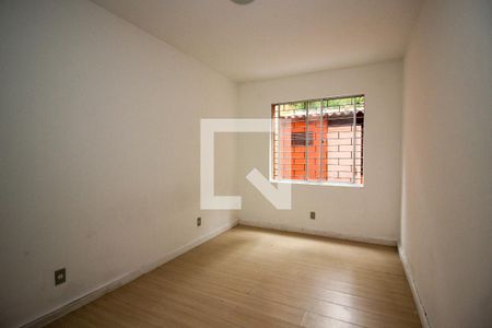 Quarto de apartamento para alugar com 1 quarto, 47m² em Teresópolis, Porto Alegre