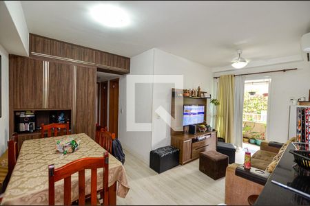 Sala de apartamento à venda com 3 quartos, 67m² em Badu, Niterói
