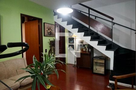 Sala de casa de condomínio à venda com 3 quartos, 194m² em Jardim Hípico, São Paulo