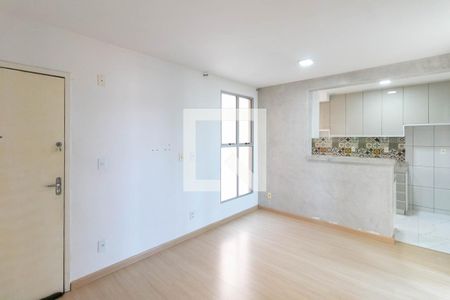 Sala de apartamento para alugar com 2 quartos, 47m² em Diamante, Belo Horizonte