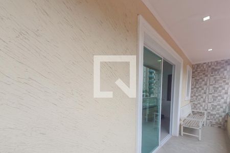 Varanda de casa para alugar com 3 quartos, 300m² em Jardim Las Palmas, Guarujá