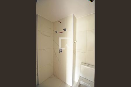 Banheiro de apartamento à venda com 1 quarto, 59m² em Praia de Belas, Porto Alegre