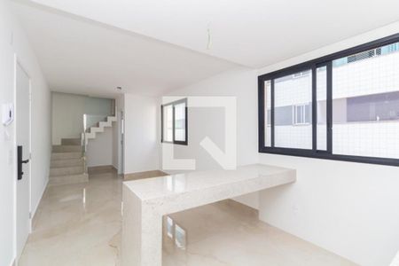 Apartamento à venda com 2 quartos, 66m² em Barro Preto, Belo Horizonte