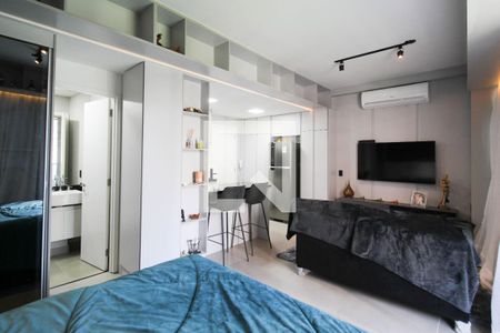 Sala/Suíte de apartamento para alugar com 1 quarto, 44m² em Vila Olímpia, São Paulo