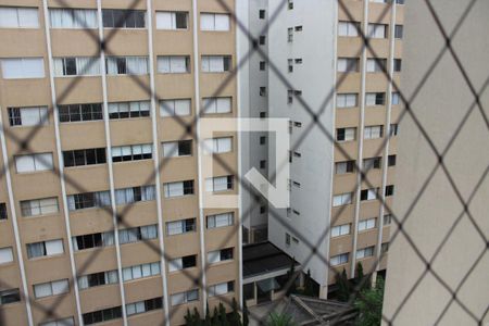 Vista Quarto 1 de apartamento à venda com 2 quartos, 51m² em Vila Ipojuca, São Paulo
