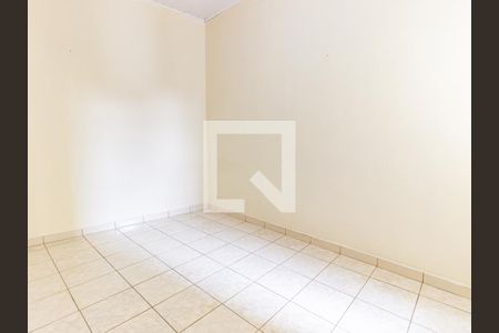 Quarto 2 de casa para alugar com 3 quartos, 150m² em Vila Bertioga, São Paulo