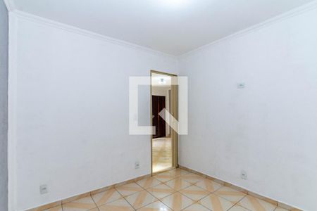 Quarto 2 de apartamento à venda com 2 quartos, 45m² em Jardim Flor da Montanha, Guarulhos