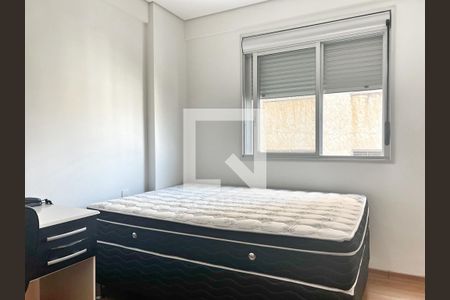 Quarto 1 de apartamento para alugar com 3 quartos, 87m² em Cruzeiro, Belo Horizonte