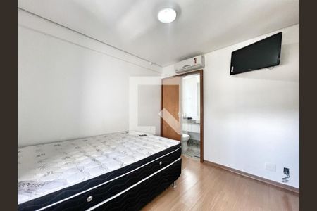 Quarto 1 de apartamento para alugar com 3 quartos, 87m² em Cruzeiro, Belo Horizonte