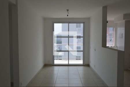 Apartamento à venda com 70m², 2 quartos e 1 vagaSala