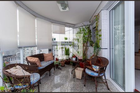 Varanda de apartamento à venda com 3 quartos, 139m² em Vila Regente Feijó, São Paulo