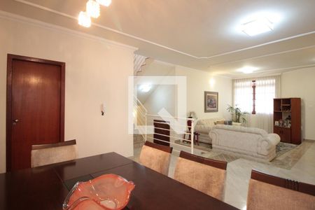 Sala de casa à venda com 3 quartos, 320m² em Castelo, Belo Horizonte