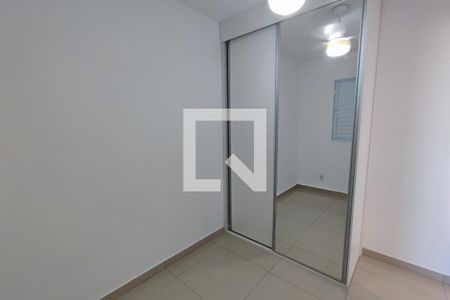 Quarto 1 de apartamento para alugar com 2 quartos, 41m² em Jardim Ipaussurama, Campinas