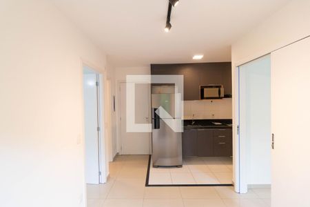 Sala de apartamento para alugar com 2 quartos, 40m² em Jardim Ipaussurama, Campinas