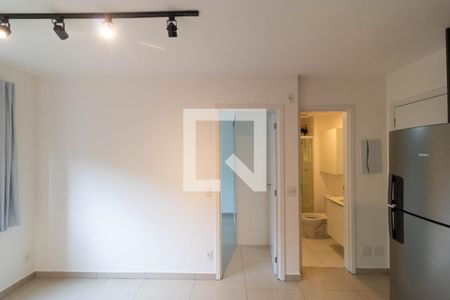 Sala de apartamento para alugar com 2 quartos, 40m² em Jardim Ipaussurama, Campinas