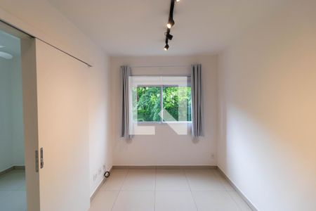 Sala de apartamento para alugar com 2 quartos, 40m² em Jardim Ipaussurama, Campinas