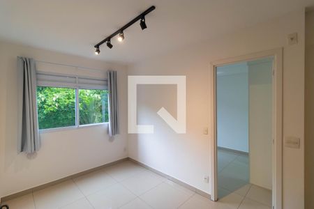 Sala de apartamento para alugar com 2 quartos, 40m² em Jardim Ipaussurama, Campinas