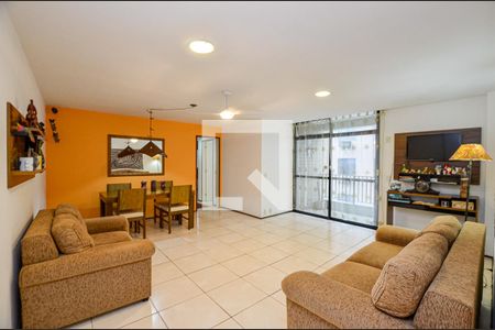 Sala de apartamento à venda com 3 quartos, 98m² em Icaraí, Niterói