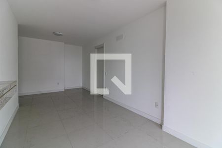 Sala de apartamento à venda com 2 quartos, 77m² em Barra da Tijuca, Rio de Janeiro