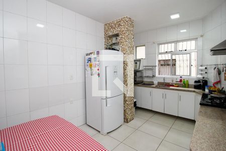 Cozinha de apartamento para alugar com 4 quartos, 200m² em Palmares, Belo Horizonte