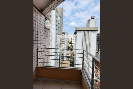 Varanda de apartamento à venda com 2 quartos, 59m² em Carmo, Belo Horizonte