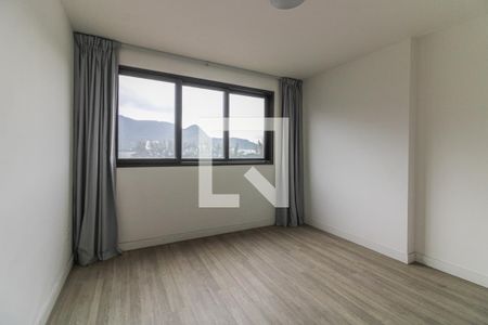 Suíte 1 de apartamento para alugar com 3 quartos, 131m² em Barra da Tijuca, Rio de Janeiro