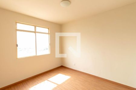 Quarto 2 de apartamento para alugar com 2 quartos, 64m² em Nova Suíça, Belo Horizonte