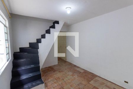 Casa à venda com 40m², 1 quarto e sem vagaSala